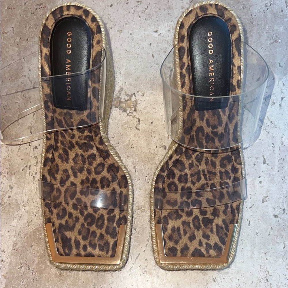 Good American Clear Strap Leopard Gold Trim Raffia Wedges 8.5 - Picture 2 of 5